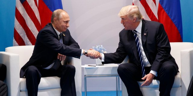 trump-putin-handshake